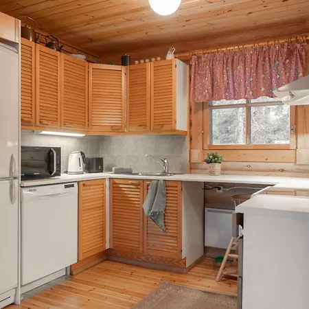 Porontima | Cozy Lakeside For 12 Kuusamo