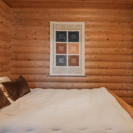 Villa Porontima | Cozy Lakeside For 12 *