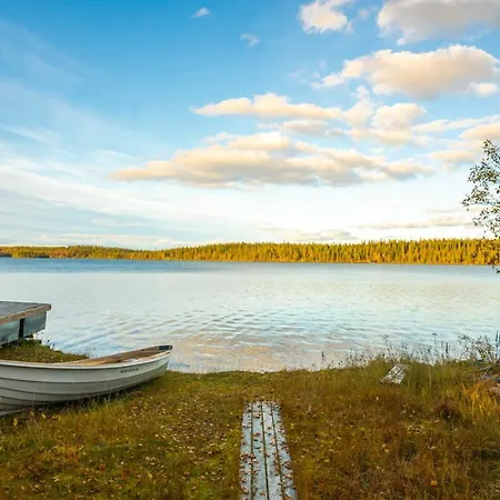 Porontima | Cozy Lakeside For 12 Villa *